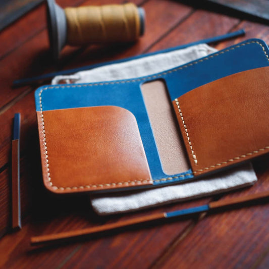Interior of The Mountain Bifold wallet in Italico full grain vegetable tanned leather